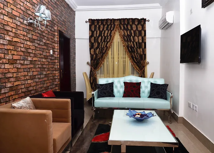 Crystal House International Hotel